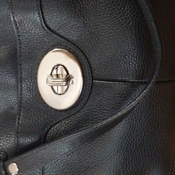 Coach Elegant Black Leather Handbag - Picture 12 of 16